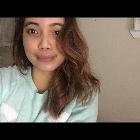 Meet your Posher, Yvette - Picture 1 of 1